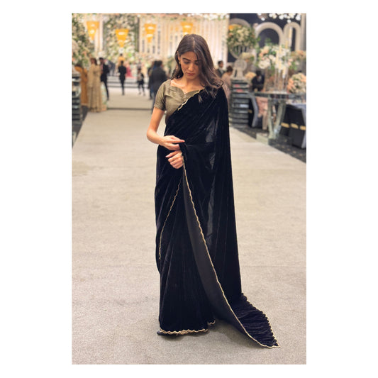 Zareen Velvet Saree